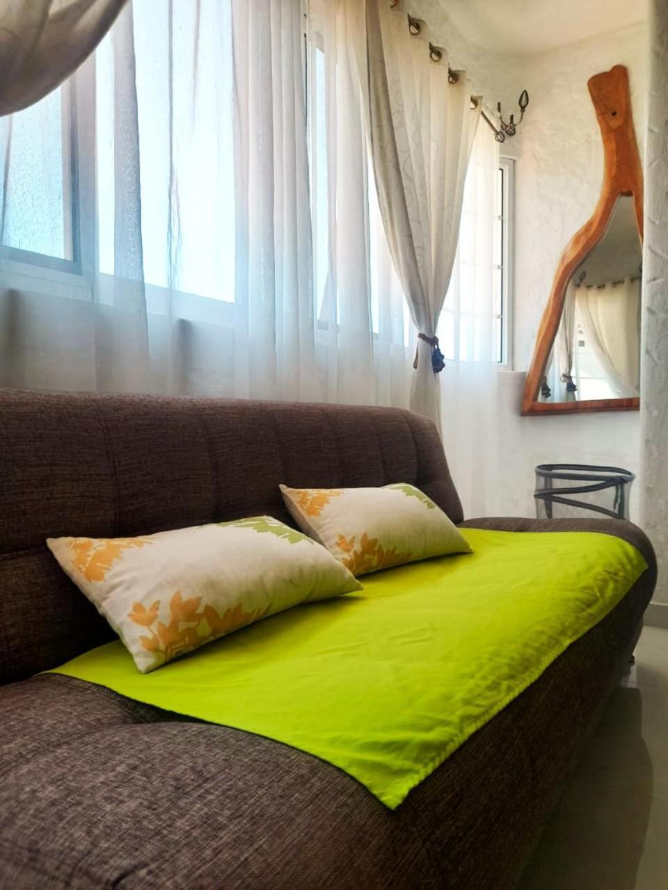 Hostal Cann'S House Пуэрто-Бакерисо-Морено Экстерьер фото
